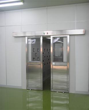 潔凈無塵棚在LCD液晶行業(yè)無塵車間中的應(yīng)用